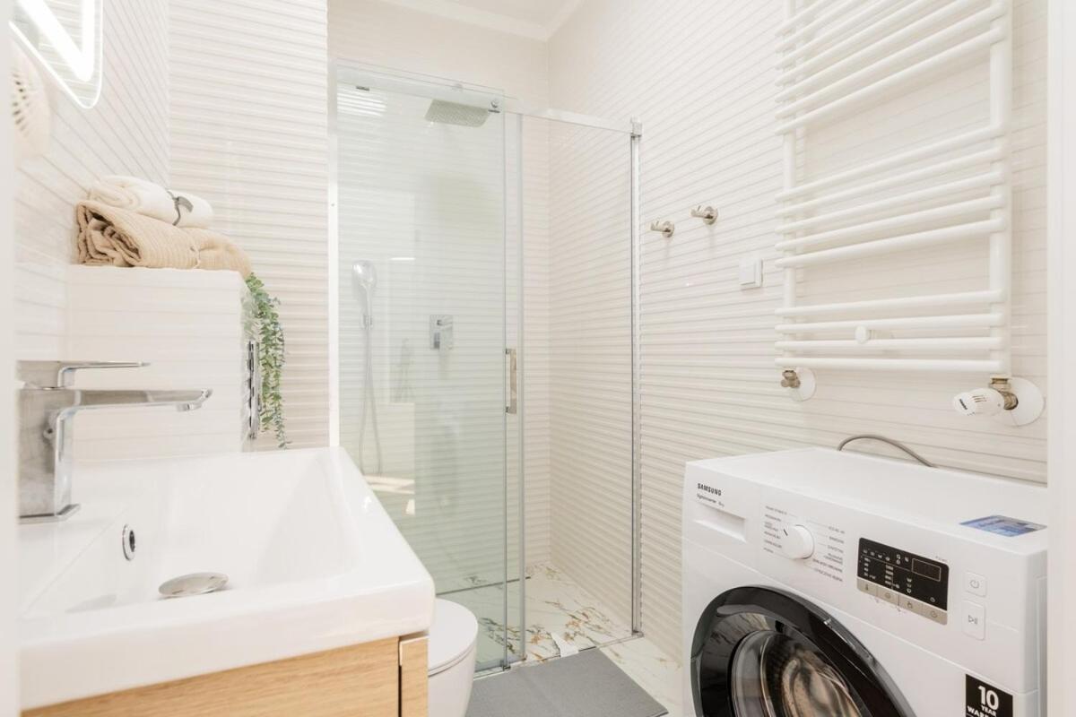 Apartment Wiktoryn 21 Citysphere Premium 2 *