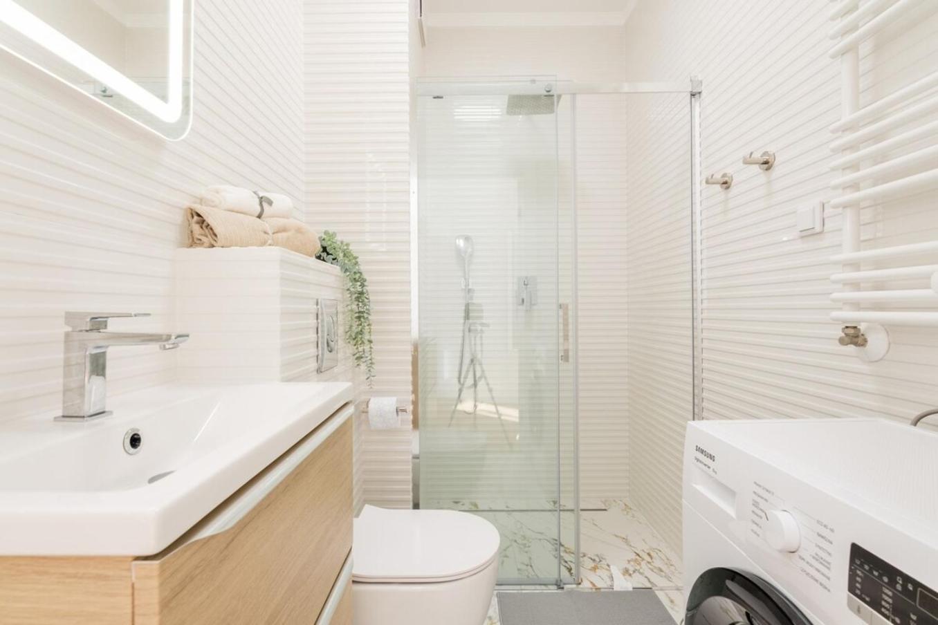 Wiktoryn 21 Citysphere Premium 2 * Warszawa